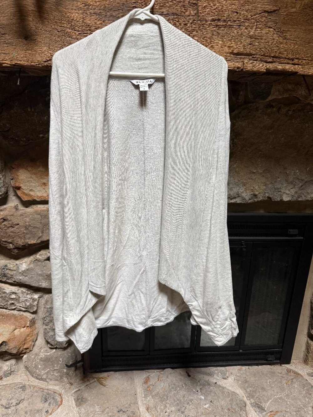 Athleta Pranayama Restore Wrap